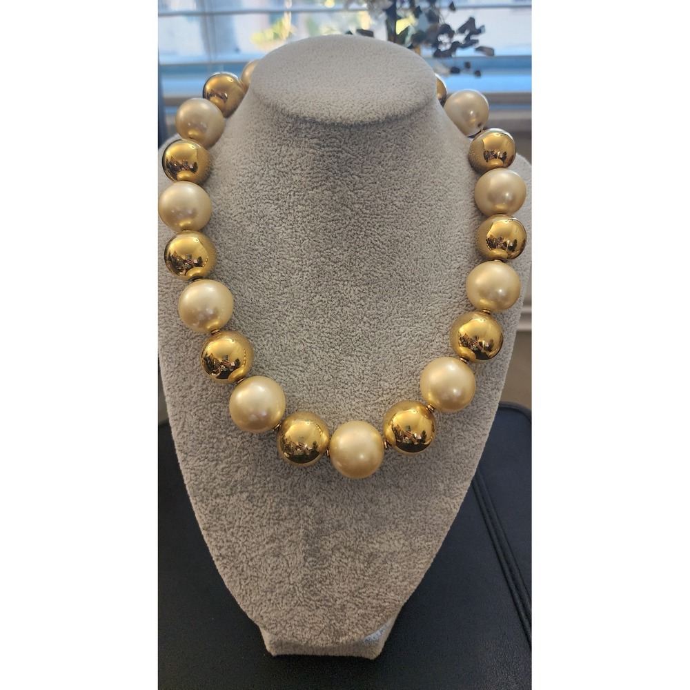Napier Vintage Chunky Faux Pearl and Gold Tone Bead Statement Collar Necklace